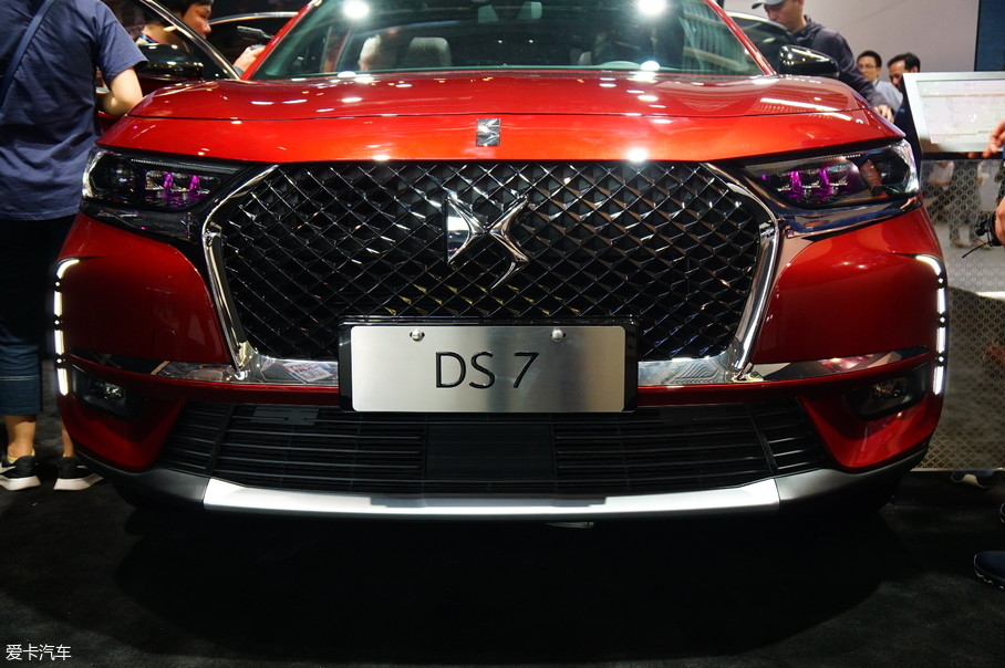 ds 7 crossback靜評-愛卡汽車圖片