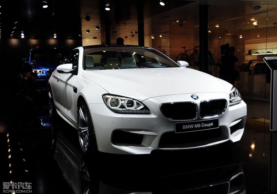 2012款宝马m6北京车展亮相_新闻画册_图库频道_爱卡汽车网