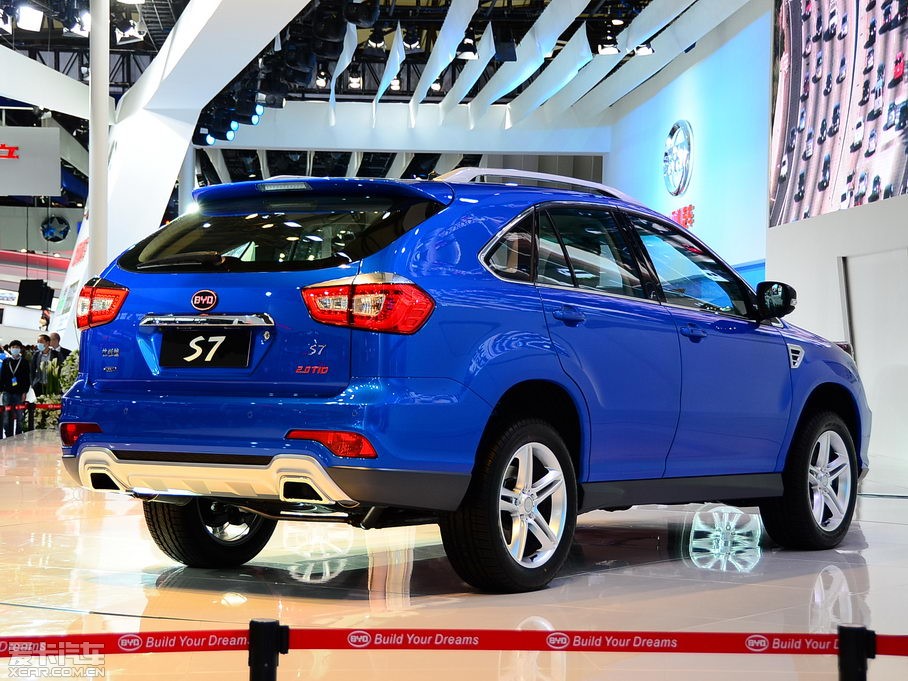 2015ǵS7 