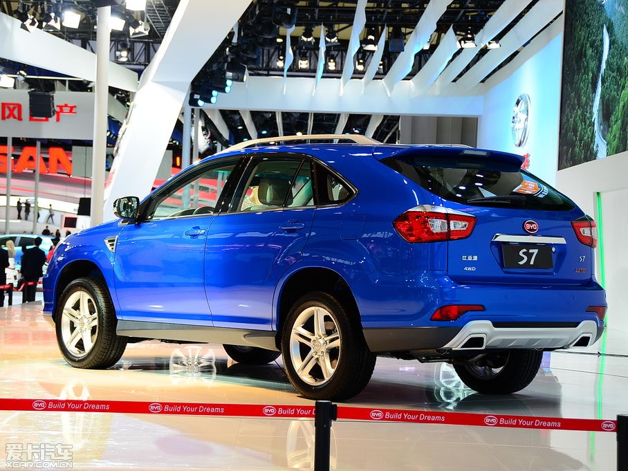 2015ǵS7 
