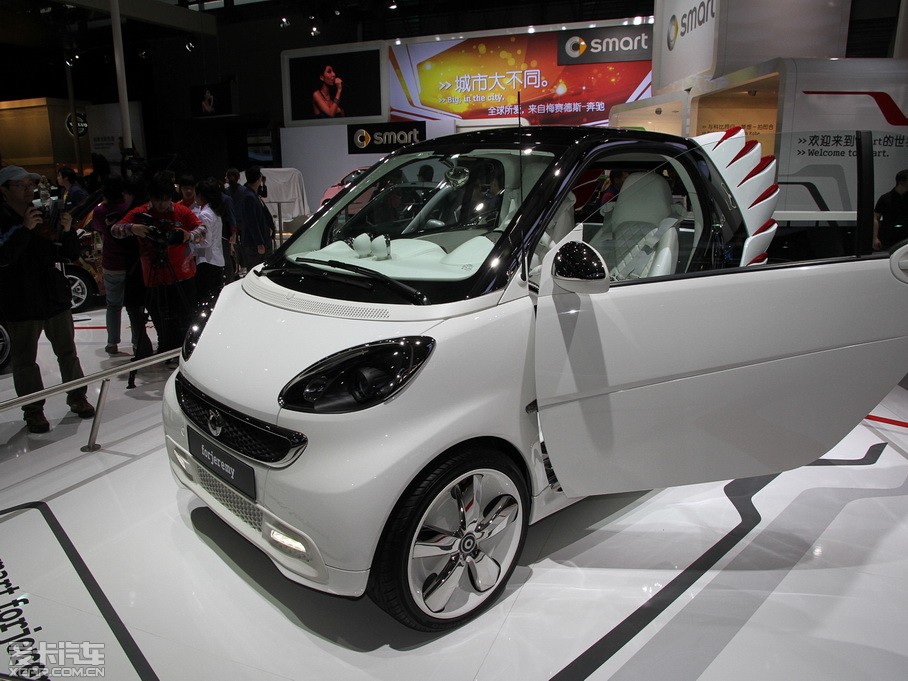 【2013款smart forjeremy_2013上海車展_1/150張圖片】_汽車圖片大全