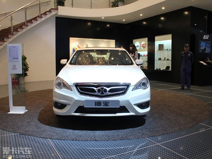 > 北汽绅宝新车