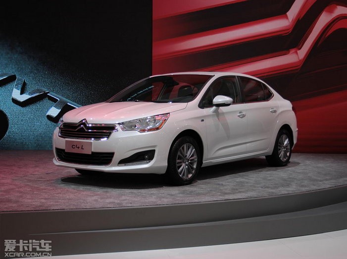 智驱版     雪铁龙c4l智驱版  在2013年的广州车展上,东风雪铁龙c4l