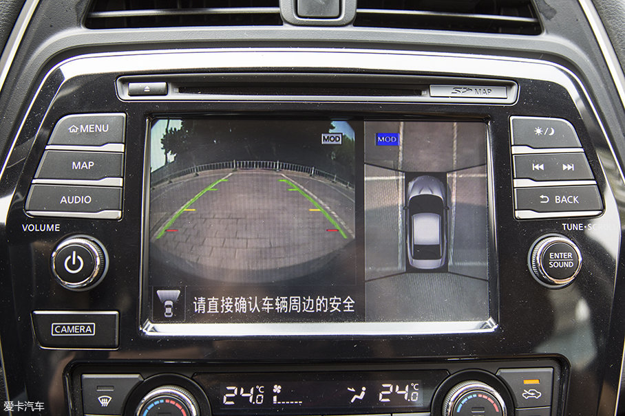 东风日产2016款西玛