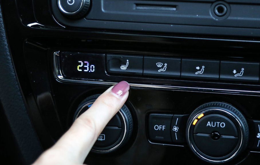 小姐姐的速腾生活