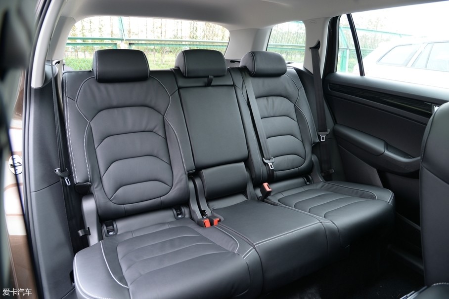 > 柯迪亚克对决标致5008