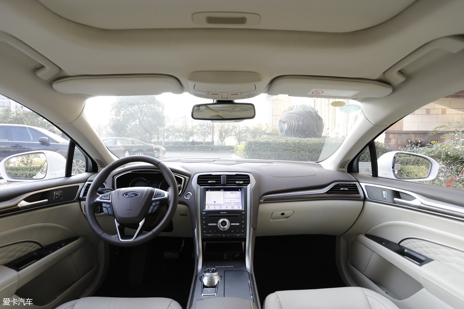 > 驾新蒙迪欧赏城客48h