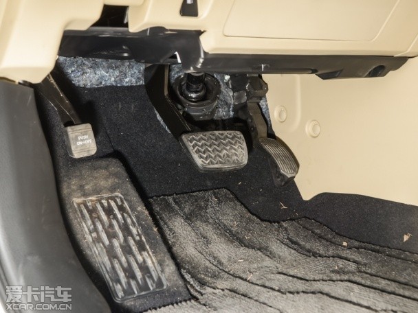 汉兰达使用脚刹