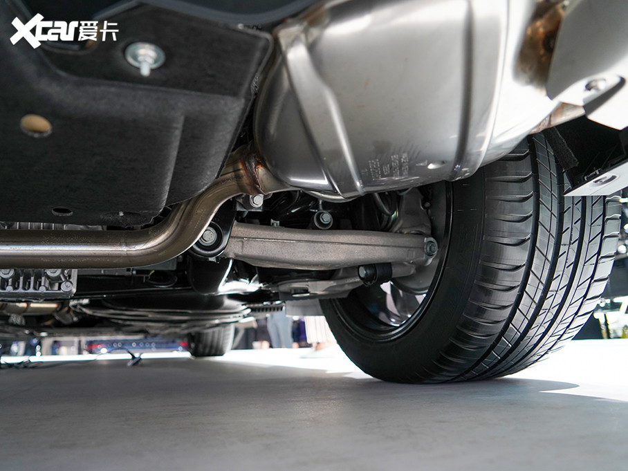 macan t是唯一一款钢制悬挂标配保时捷主动悬挂管理系统(pasm)的