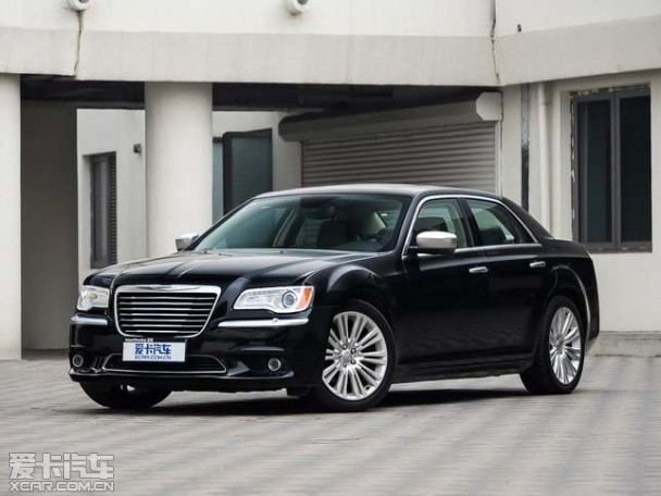 300C