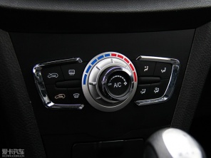 力帆X50;小型SUV;实拍