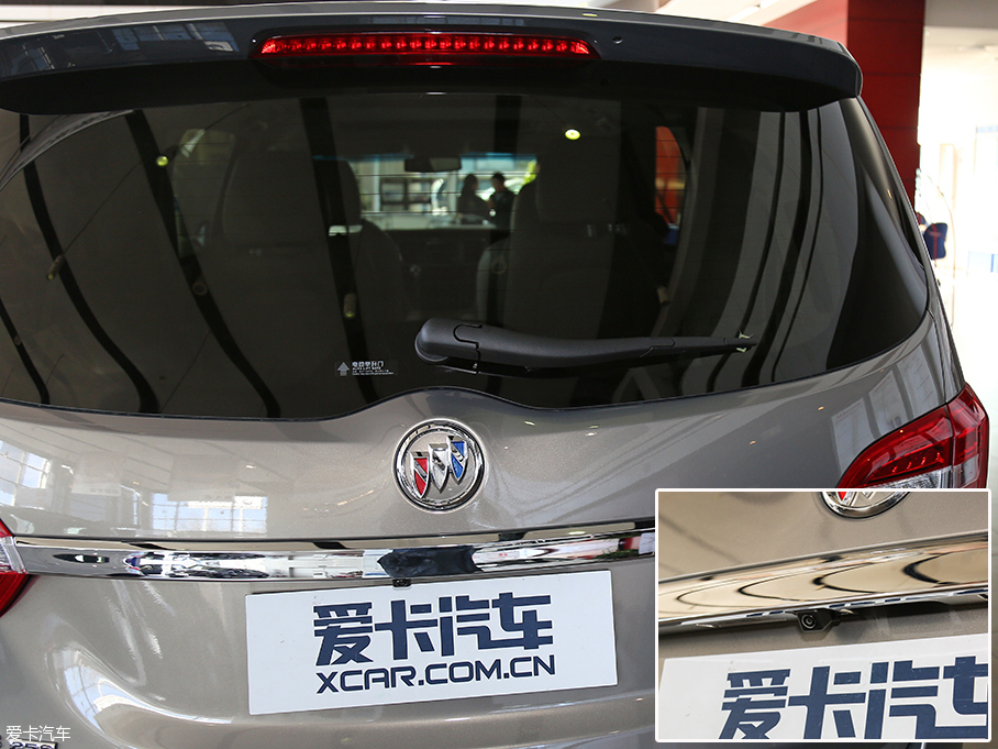 内外均升级 实拍全新一代别克GL8商务
