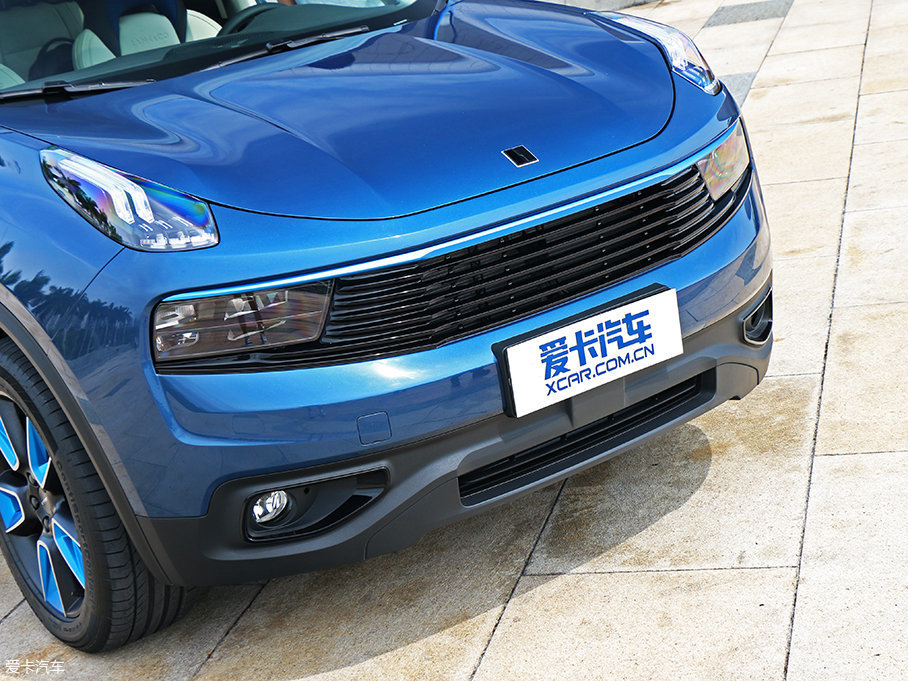 高端路线实拍领克01