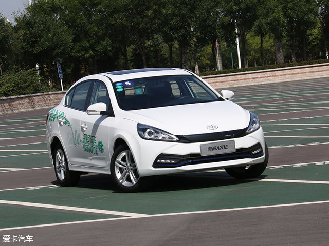时代复兴的使命 试驾天津一汽骏派a70e