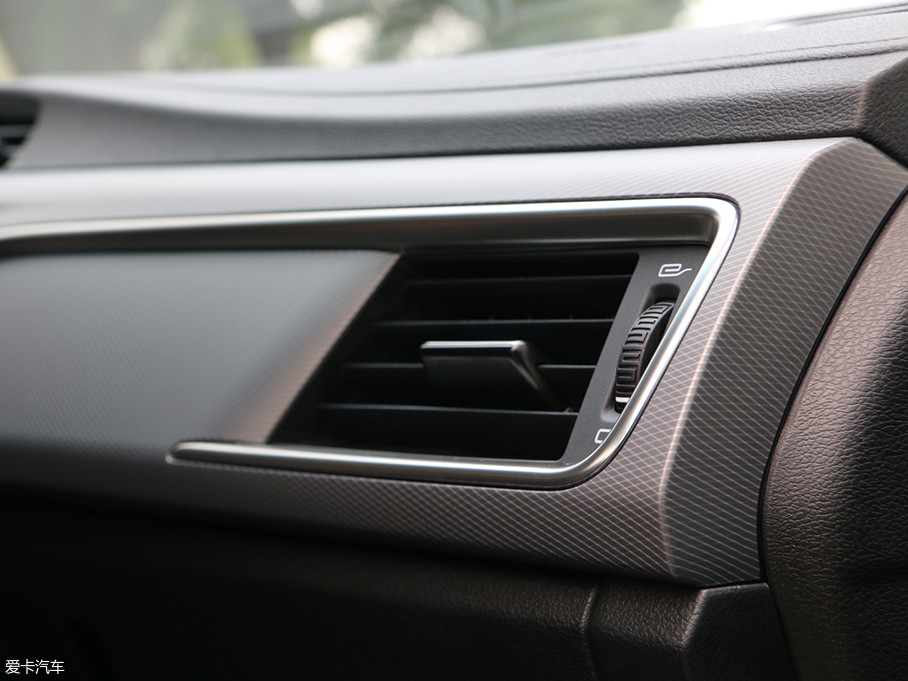 实拍2018款吉利帝豪gl-爱卡汽车图片
