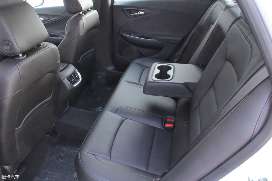 美式轿跑风 实拍迈锐宝xl 530t锐驰版:空间宽敞舒适,动力充足-爱卡