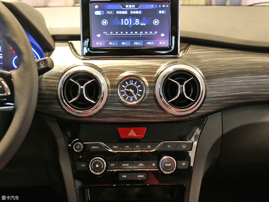 实拍北汽新能源ex360-爱卡汽车图片