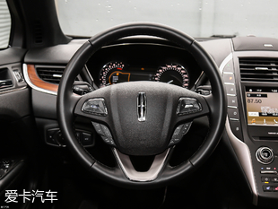 林肯MKC；沃尔沃XC40