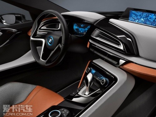 i8