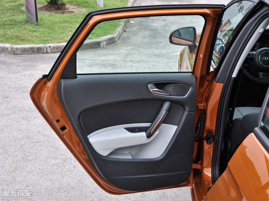 2013µA1 30 TFSI Sportback Ego