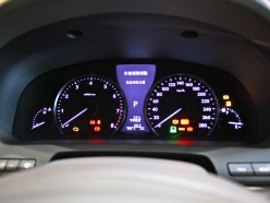 2013׿˹LS460L