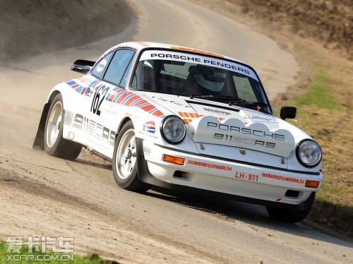Porsche 953