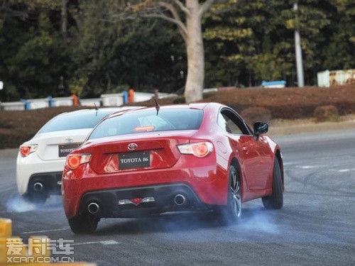 TOYOTA 86