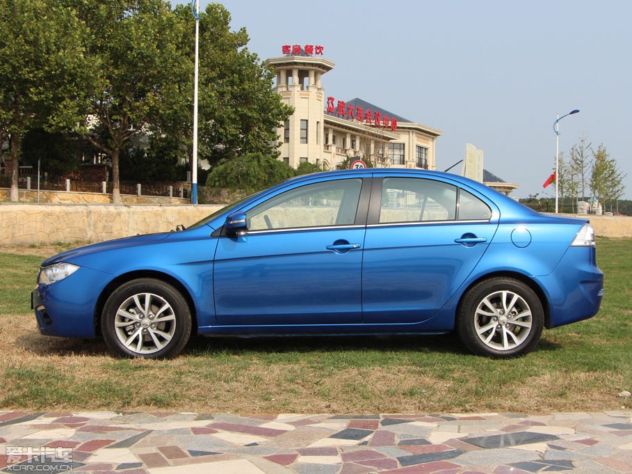 试驾东南三菱风迪思