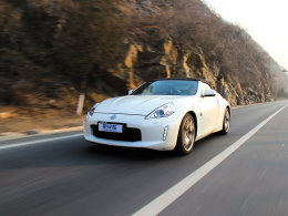 ֻ���㴿��  ����370Z Roadster(Z34)