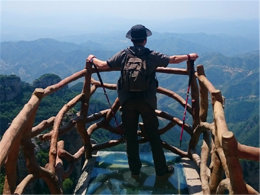 ���ܷ��ֵ�ò �����ڰ�ʯɽ����ջ����