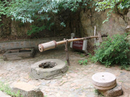 �߷á��л���һ�Թ���  ̽��������¾�