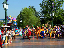 ����ʧһ��ͯ�� ��������ת�Ϻ���˹��