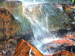 �ഺ���Ĳ�ͣЪ Զ������Ѱ������ƽ��