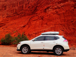 ���ƺ�ɫ��ɽ�� ����ɽ���ش�Ͽ�����