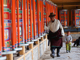 ͷ���ڵ��������ļ� ���ܸ����������