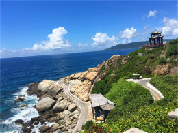 �Ҹ���Զ������ ǣ��ͬ�й��Ⱥ���ʱ��