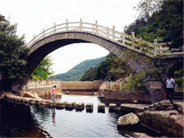 ��ӹ�˼�̫�� ����ɽɭ�ֹ�԰�������