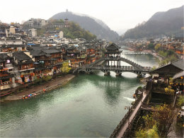 ��һ����ɫ���� ���������顱������ʵ