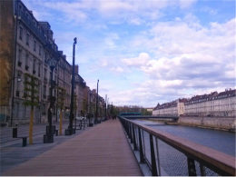 ���Ա顱ȫ���� ����������ͷѰ����ʳ