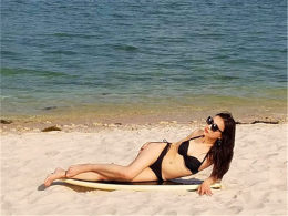 ̤��ϸ��ɳ̲ ӵ�����Ƕ���ů�������