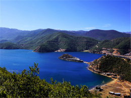 ��ˮ����͸������ �����֮�о��ʷ׳�