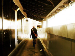 ��ʿ�黳����Ĩȥ ��¼��Ӣ����ͷʢ��