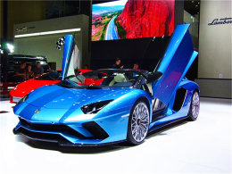 ����Ů�������ۻ����� ���ſ��ѹ䳵չ