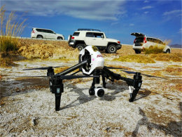 ����13��һ·��Ц 7500����Ĵ�Խ֮��