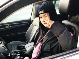 �ֲ�СС���ź� ��ĩ����ϱ��ǰȥ��ѩ