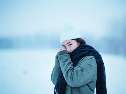 ��д�������� �ѵõĴ�ѩ����Ů������