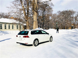 ѩ�ͺ�����ͬ�� �Ϸ������ε��ڱ�����