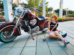 ��ǰ����Զ֮ ˭˵Ů������������ӣ�