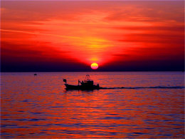 �����ջ�һʱ�嶯 ��ŷ�Ͷ����Լݹ���