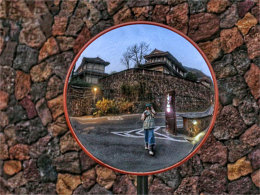 �黨һЦ ������� Я��Ů���ζ�������